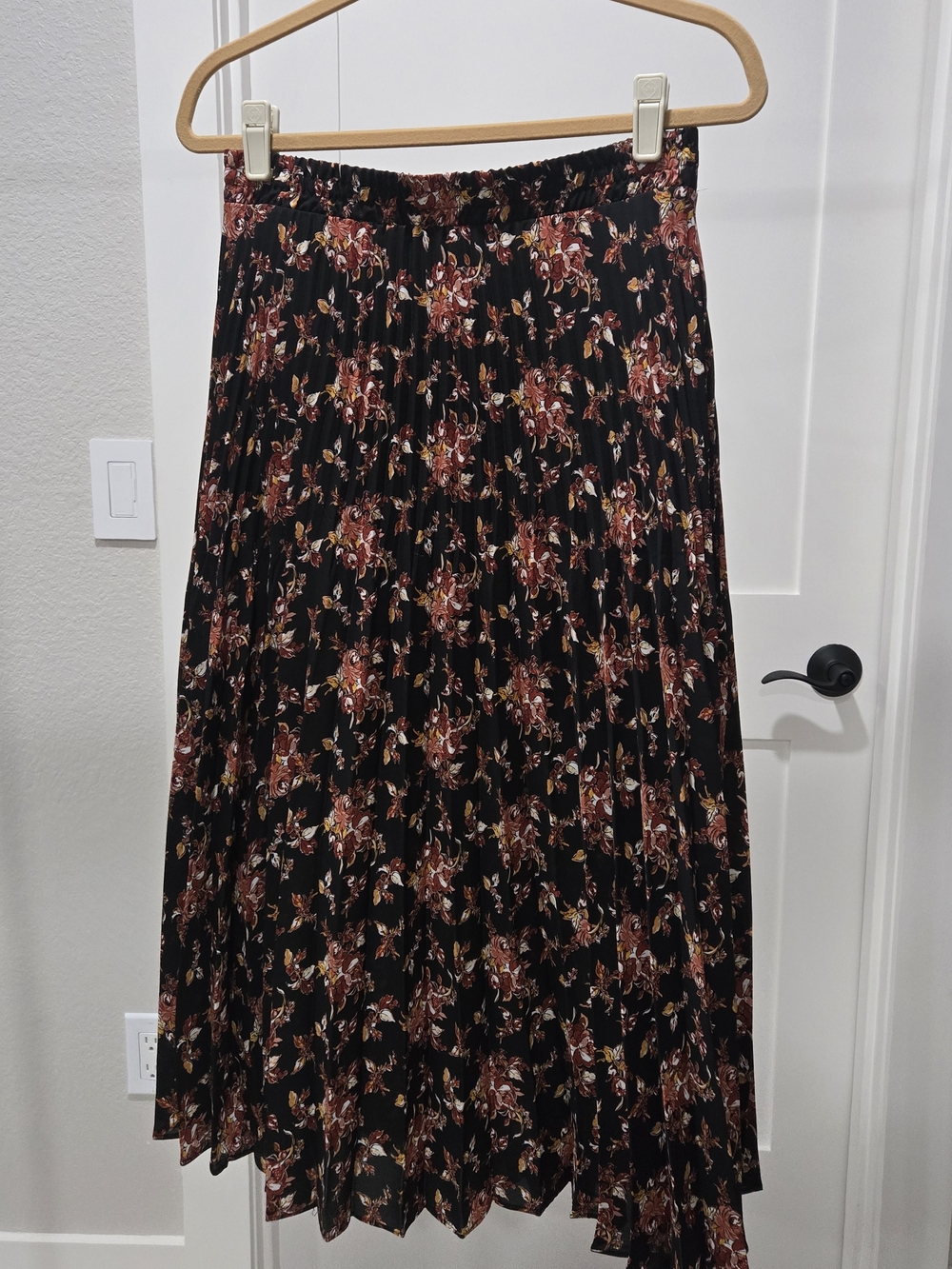 Max Studio Black Maxi Skirt with Rust Floral Print